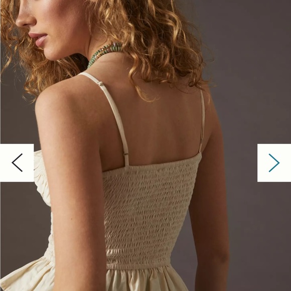 Anthropologie top with ruffle trim L  Cream colored - Picture 6 of 6